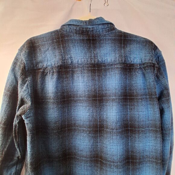 RVCA Vesuvio Men's Cotton Flannel Blue Black Plaid Size L - Picture 8 of 15